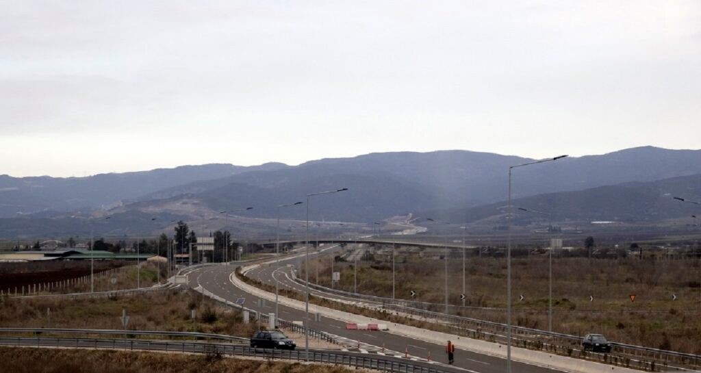 Πριν το Πάσχα σε κυκλοφορία το τμήμα Τρίκαλα-Καλαμπάκα